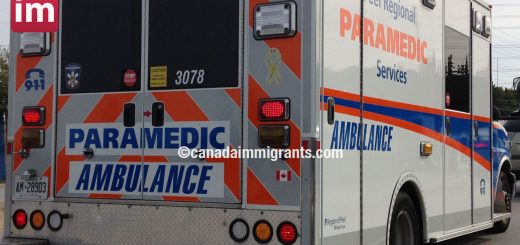 paramedic salary in canada